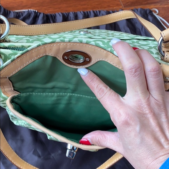 Coach totes - Picture 3 of 8